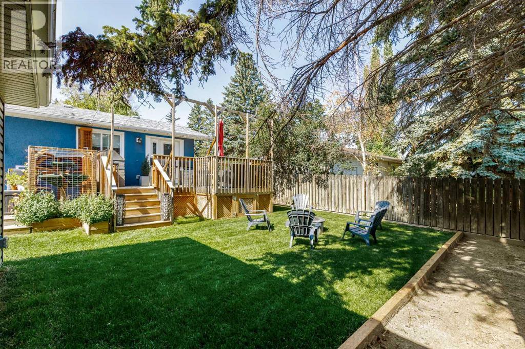 32 Sinclair Crescent SW, Calgary, Alberta  T2W 0L7 - Photo 44 - A2284512