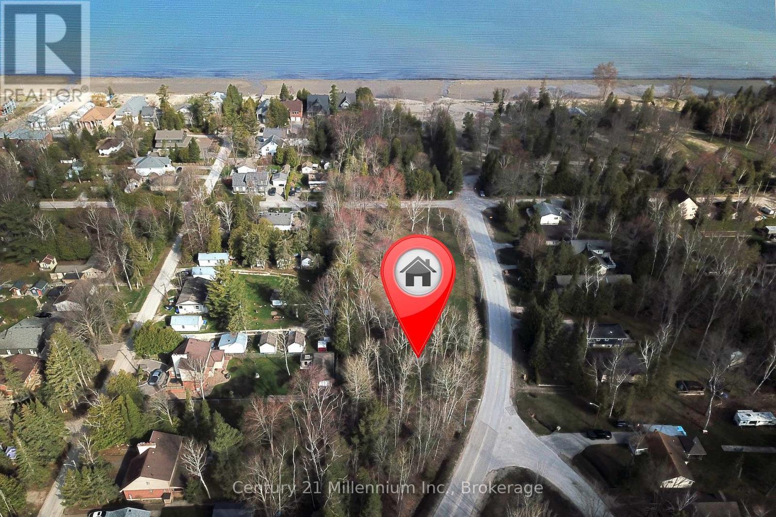 70 35th St N W/s Street N, Wasaga Beach, Ontario  L9Z 2B7 - Photo 2 - S13096634