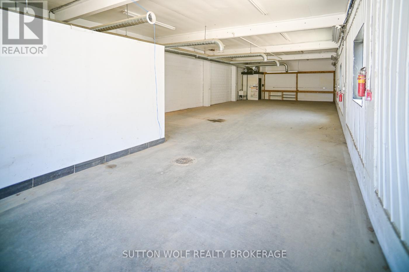 1 - 176 Metcalfe Street E, Strathroy-Caradoc (Sw), Ontario  N7G 1M8 - Photo 4 - X13096512