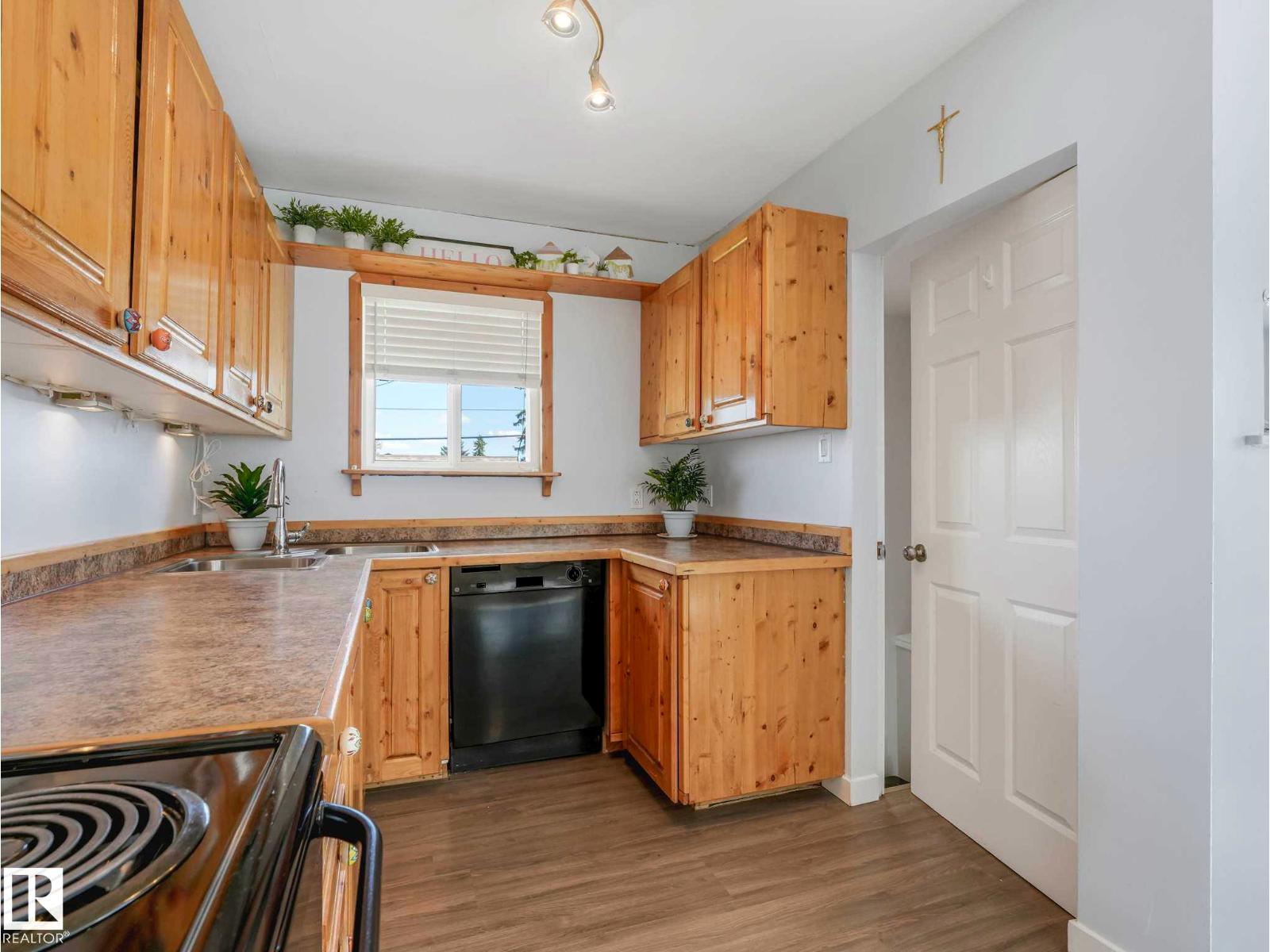 13003 63 St Nw, Edmonton, Alberta  T5A 0W5 - Photo 4 - E4486227
