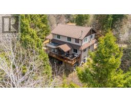 1033 BAYBERRY LANE