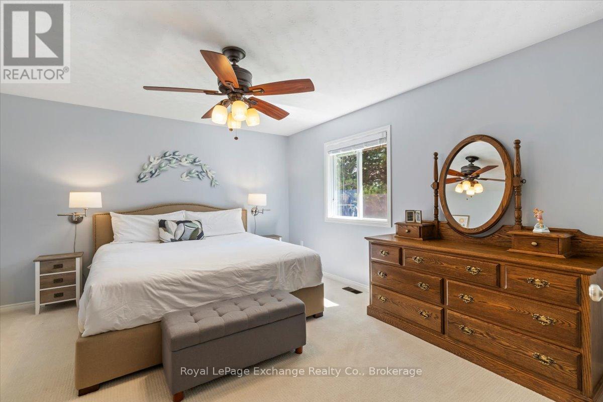 530 Lynden Crescent, Kincardine, Ontario  N2Z 3B1 - Photo 12 - X13096552