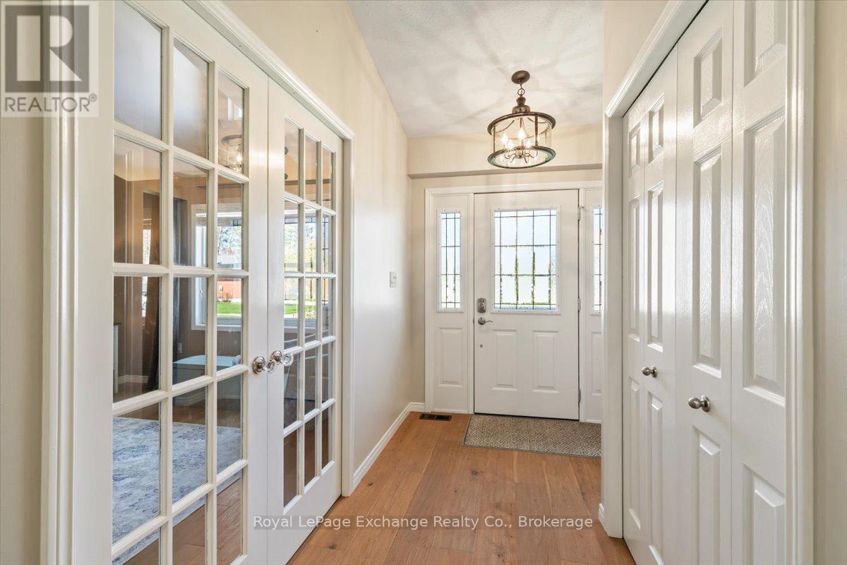530 Lynden Crescent, Kincardine, Ontario  N2Z 3B1 - Photo 5 - X13096552