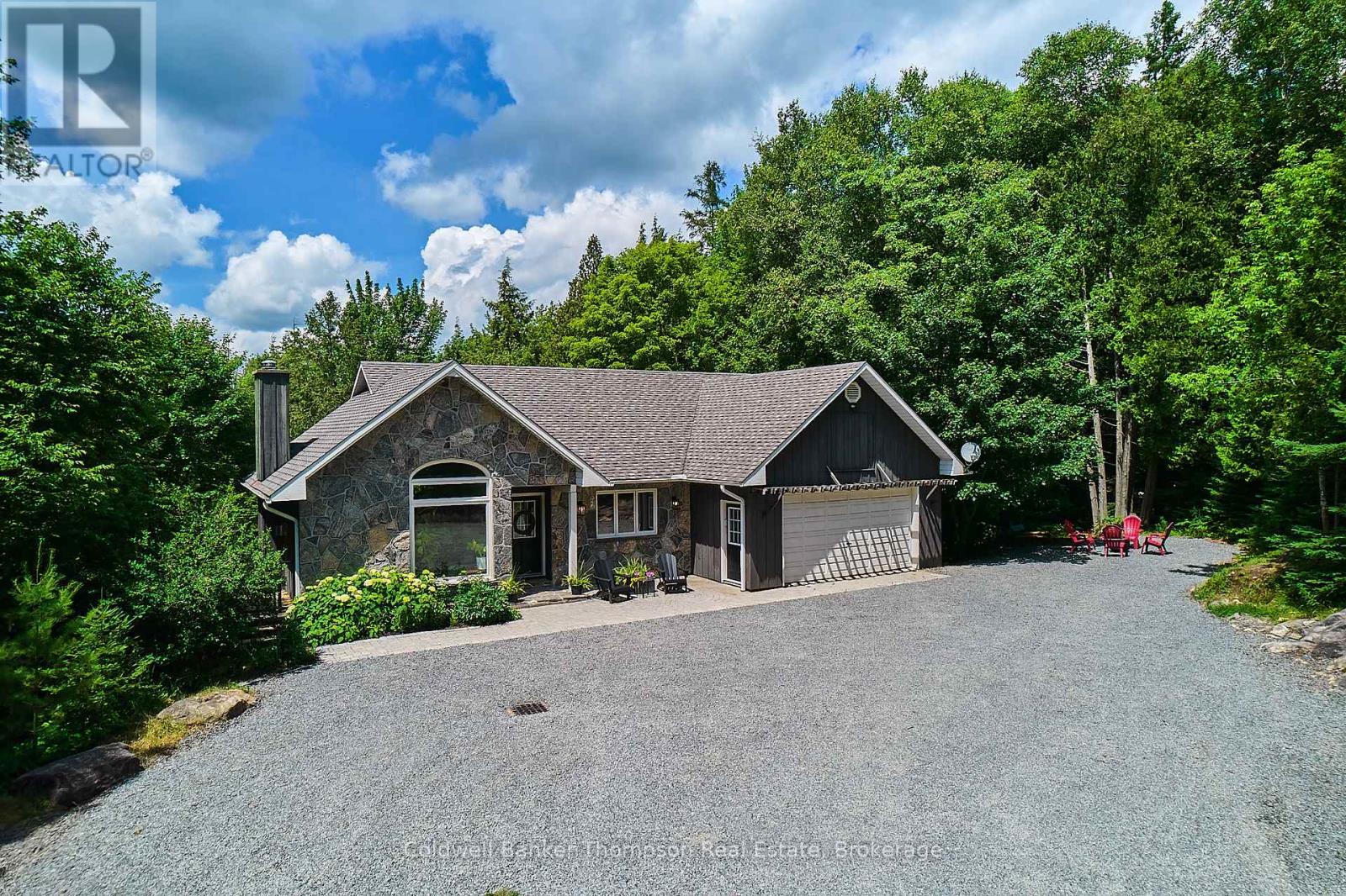 $995,000440 Chub Lake Road, Huntsville, Ontario