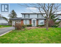 98 CANTER BOULEVARD, Ottawa, Ontario