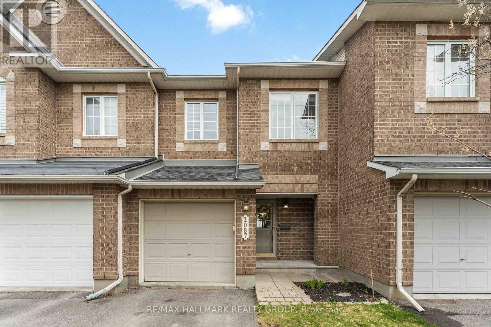 2087 HIBOUX STREET, Ottawa, Ontario