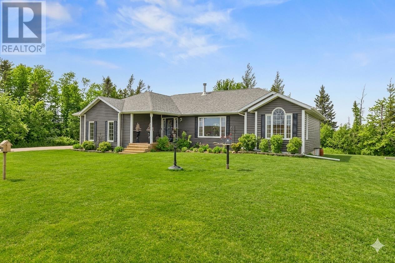 222 Murphy Road, Clermont, Prince Edward Island  C0B 1M0 - Photo 3 - 202601413