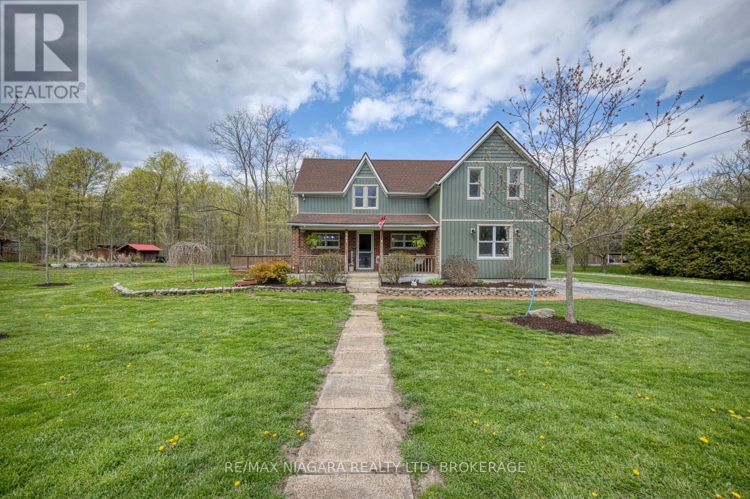 662 Empire Road, Port Colborne, Ontario  L0S 1R0 - Photo 2 - X13096548