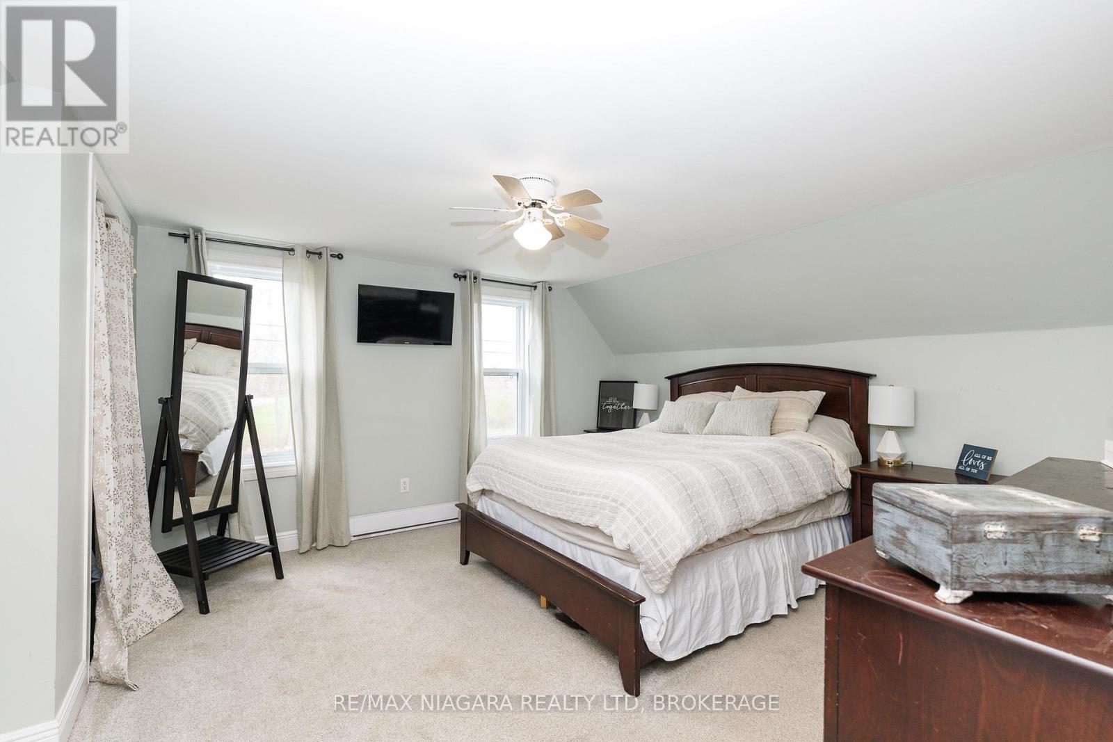 662 Empire Road, Port Colborne, Ontario  L0S 1R0 - Photo 21 - X13096548