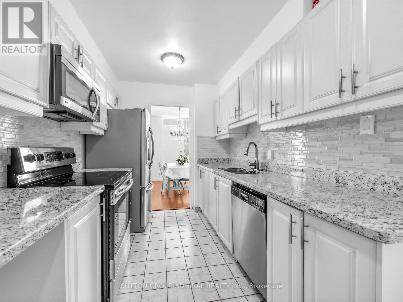 505 - 130 Neptune Drive, Toronto, Ontario  M6A 1X5 - Photo 12 - C13096462