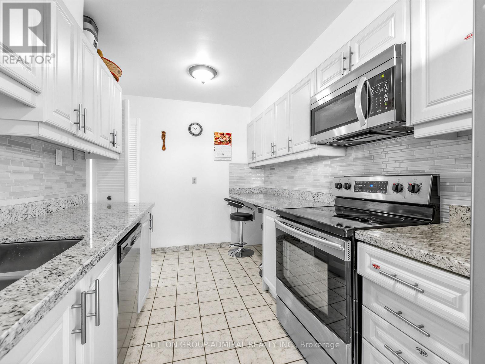 505 - 130 Neptune Drive, Toronto, Ontario  M6A 1X5 - Photo 13 - C13096462