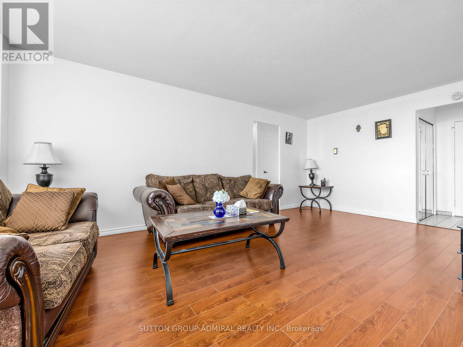 505 - 130 Neptune Drive, Toronto, Ontario  M6A 1X5 - Photo 8 - C13096462