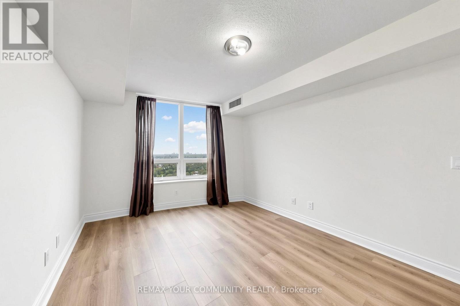 2206 - 15 Greeview Avenue, Toronto, Ontario  M2M 4M7 - Photo 24 - C13096636