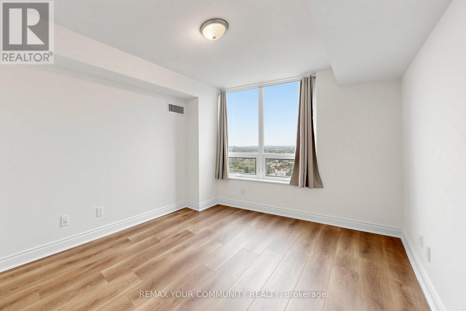 2206 - 15 Greeview Avenue, Toronto, Ontario  M2M 4M7 - Photo 27 - C13096636