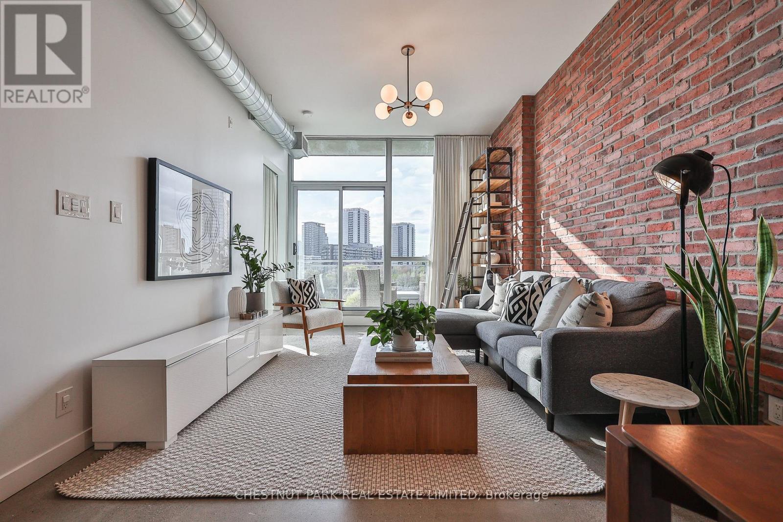 810 - 510 KING STREET E, Toronto, Ontario