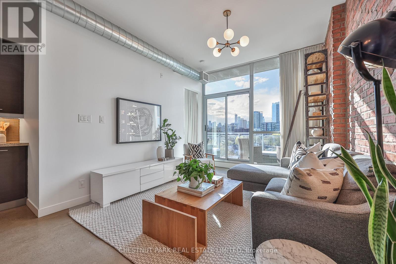 810 - 510 King Street E, Toronto, Ontario  M5A 0E5 - Photo 3 - C13096664