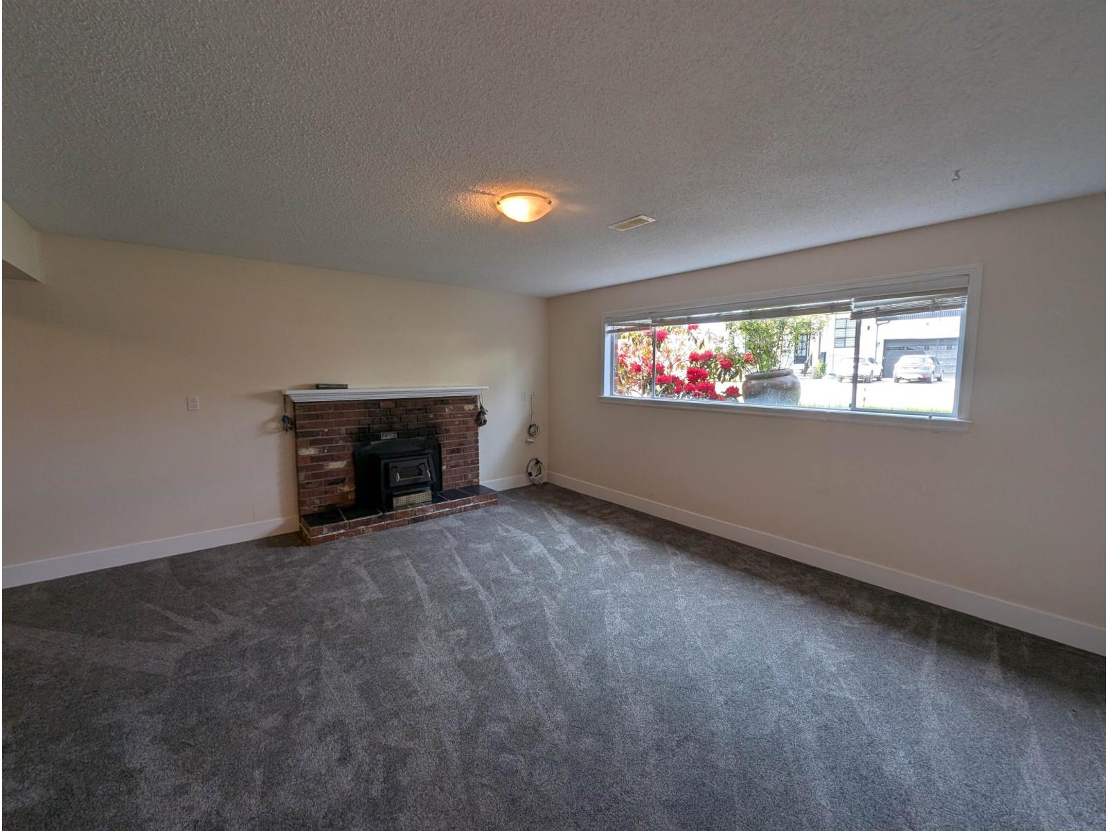 2114 Lynden Street, Abbotsford, British Columbia  V2T 3B5 - Photo 13 - R3120752