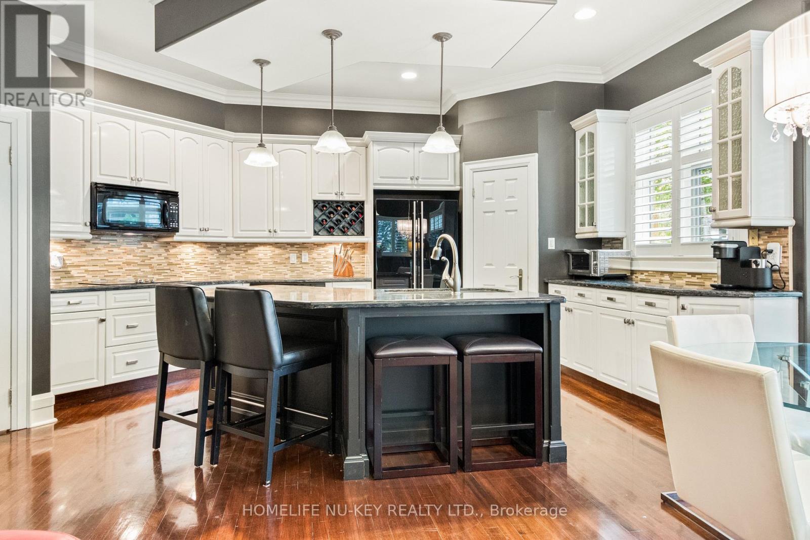 38 Castle Drive, Barrie, Ontario  L4N 1R1 - Photo 12 - S13093314