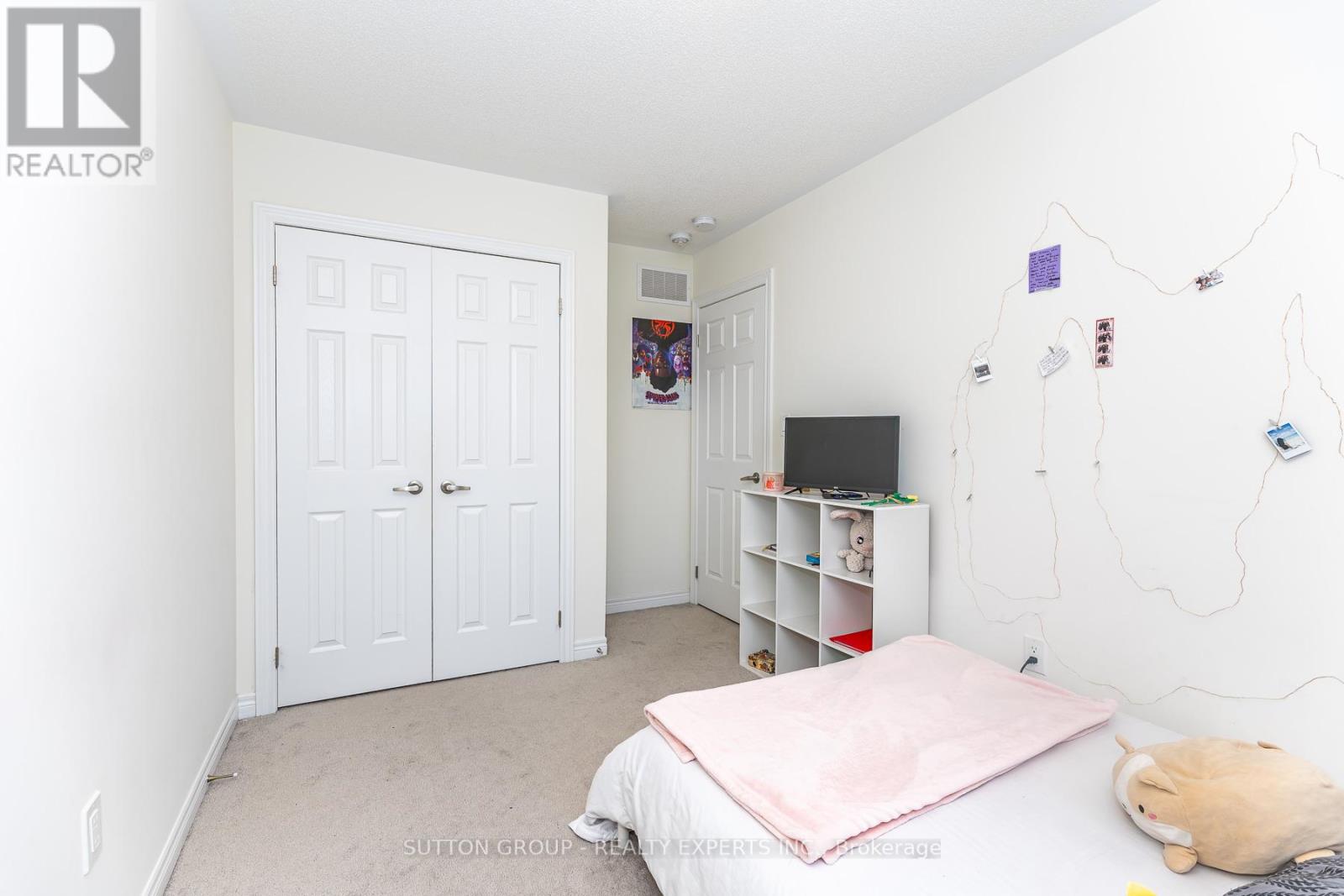 130 Ice Palace Crescent, Oshawa, Ontario  L1H 7K4 - Photo 35 - E13096520
