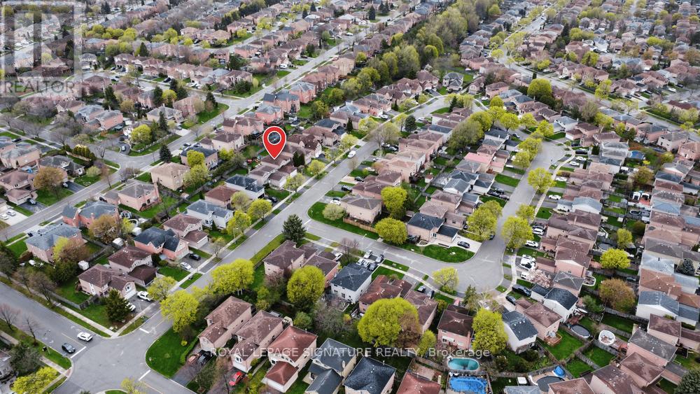 48 Rotherglen Road N, Ajax, Ontario  L1T 1T3 - Photo 42 - E13096534