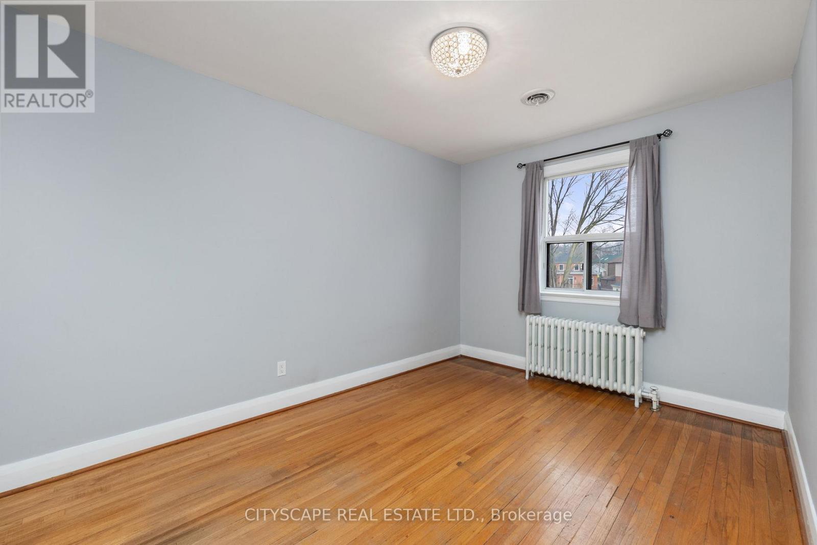 51 Denvale Road, Toronto, Ontario  M4B 3B3 - Photo 19 - E13096692
