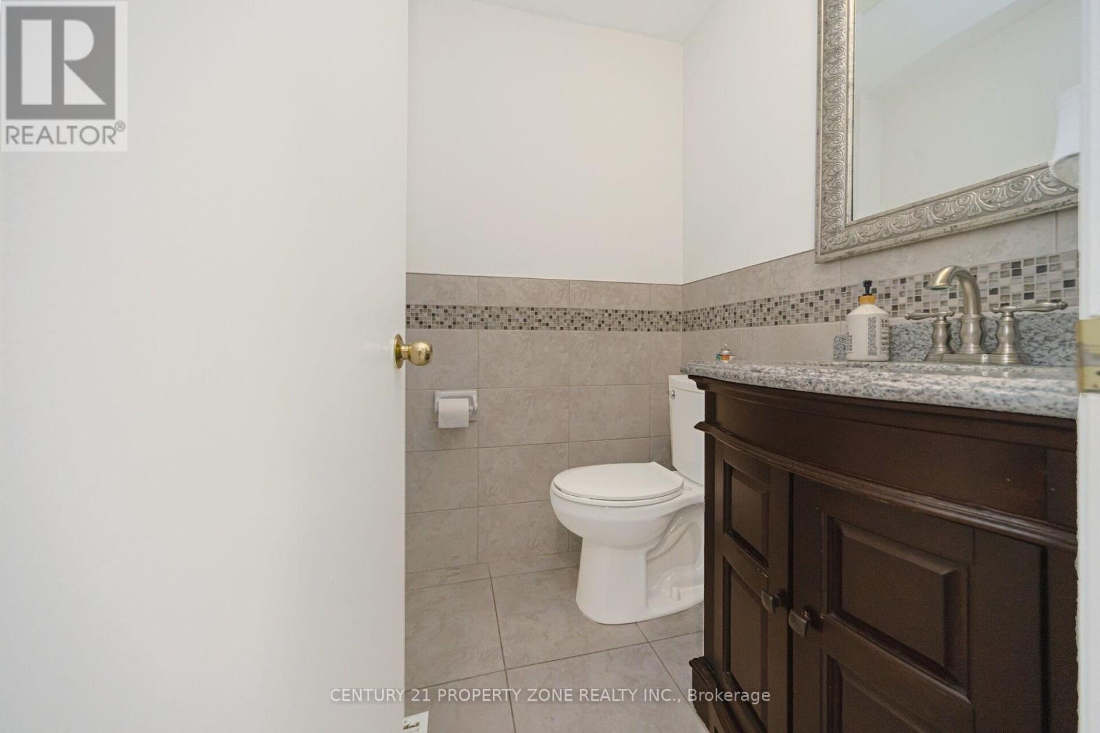 160 Torrance Woods, Brampton, Ontario  L6Y 4K2 - Photo 14 - W13094190
