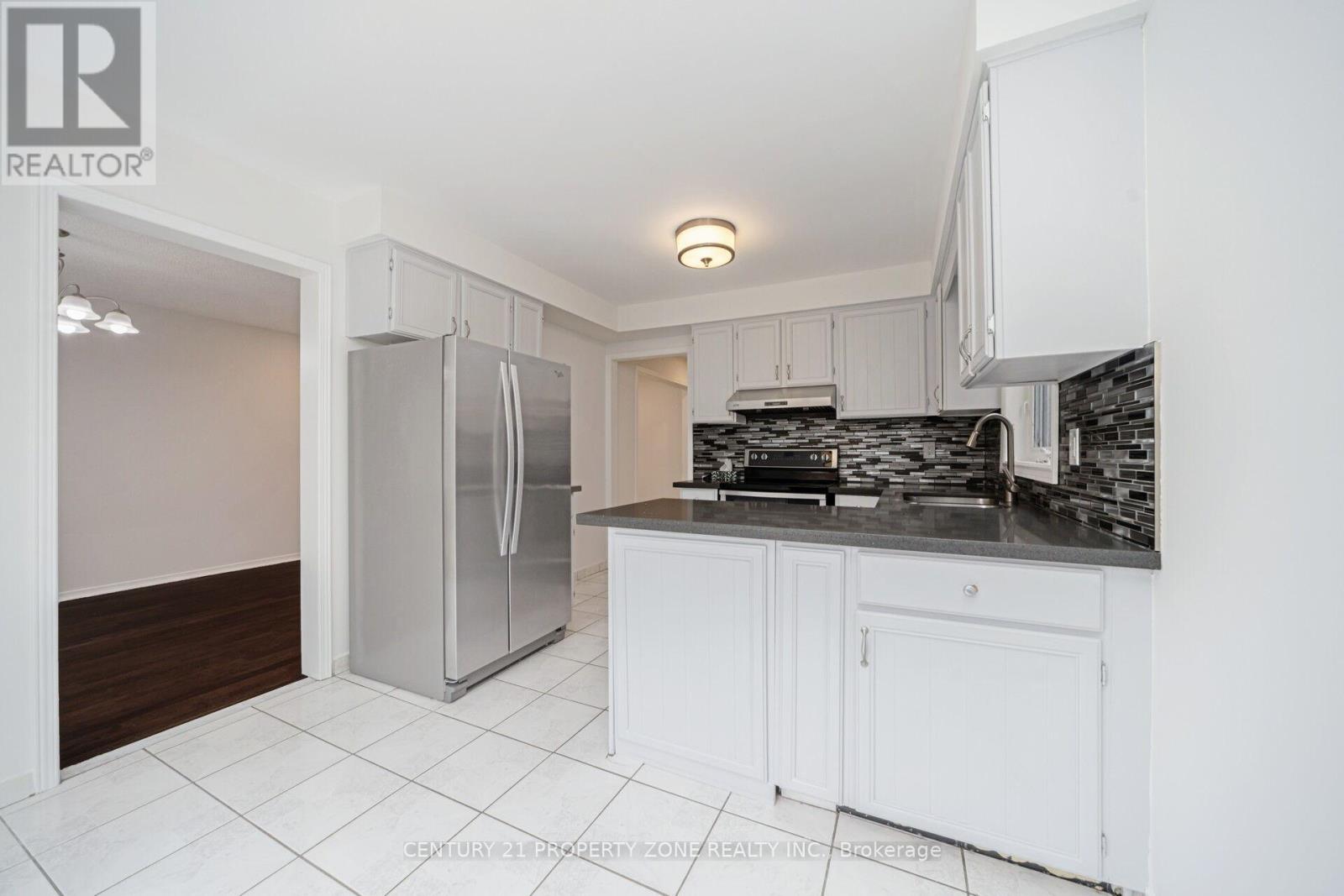 160 Torrance Woods, Brampton, Ontario  L6Y 4K2 - Photo 12 - W13094190