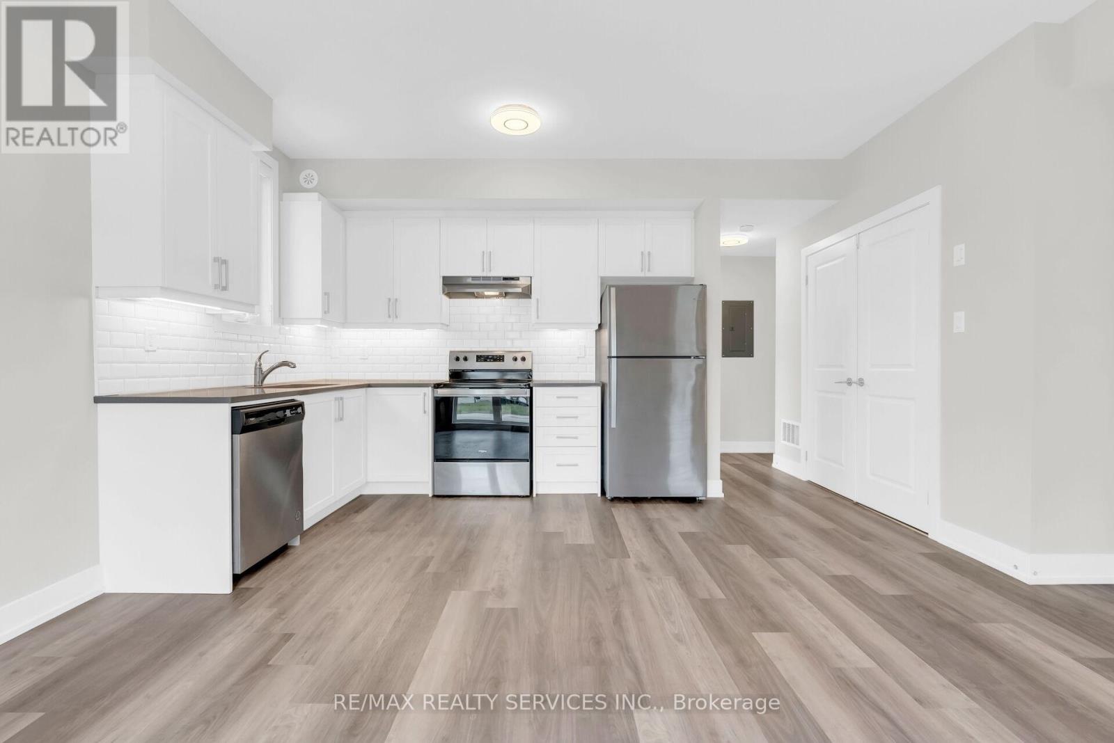 5 - 1 Bond Crescent, Richmond Hill, Ontario  L4E 1J4 - Photo 20 - N13096364