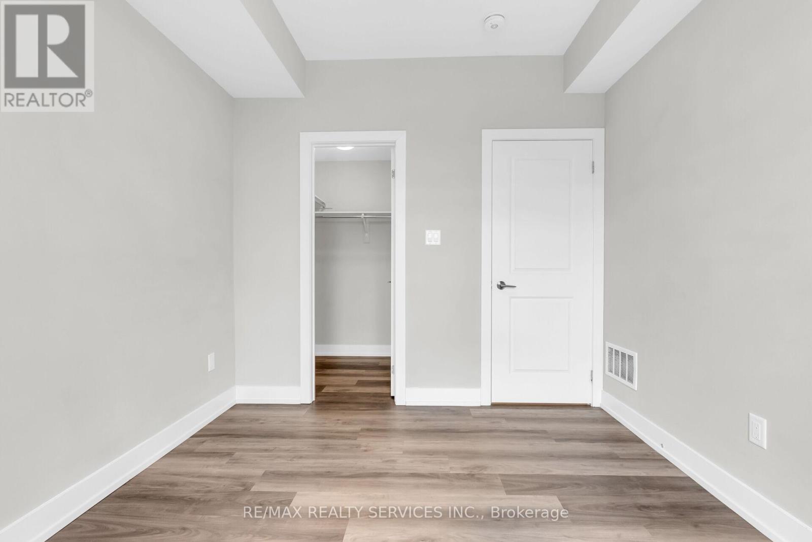 5 - 1 Bond Crescent, Richmond Hill, Ontario  L4E 1J4 - Photo 27 - N13096364
