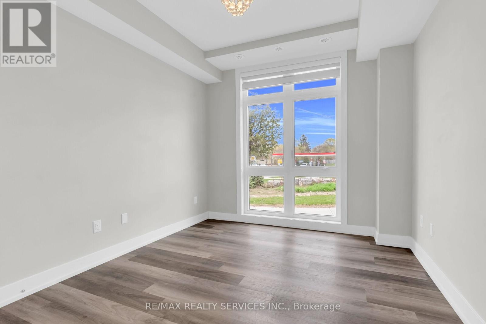 5 - 1 Bond Crescent, Richmond Hill, Ontario  L4E 1J4 - Photo 28 - N13096364