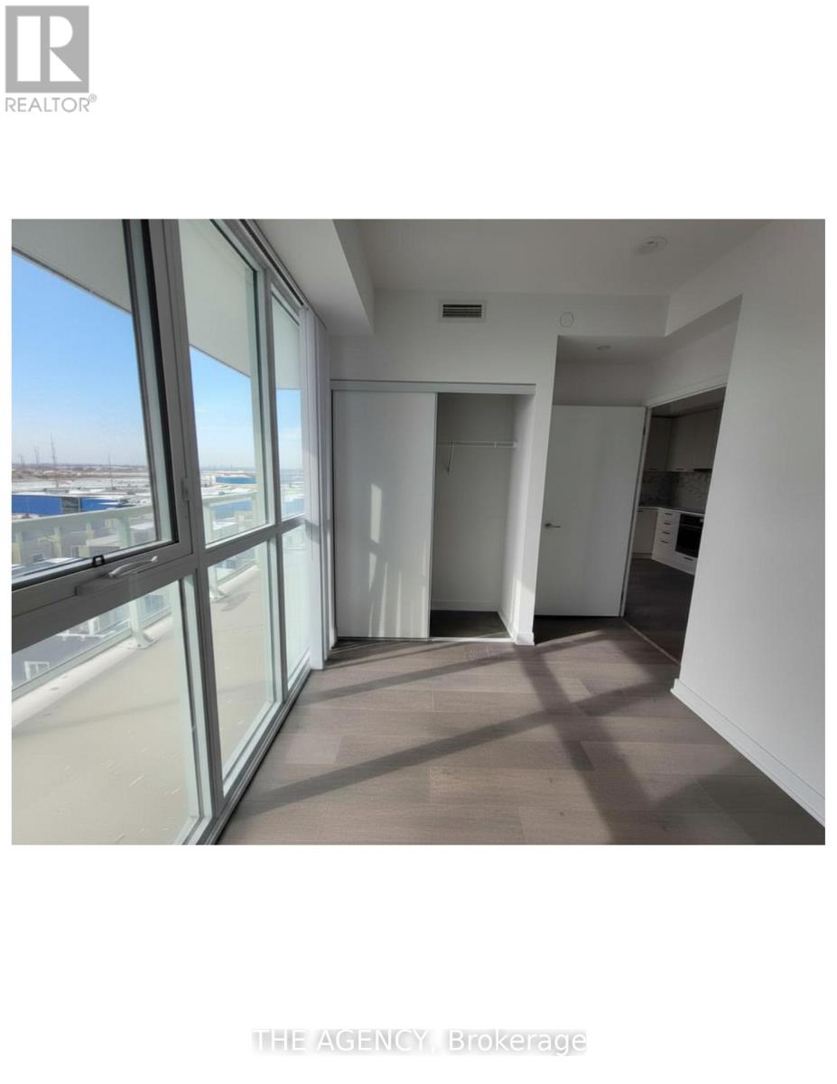 805 - 38 Honeycrisp Crescent, Vaughan, Ontario  L4K 0M7 - Photo 10 - N13096374