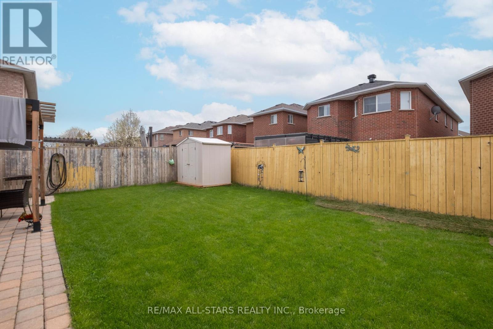 179 Drummond Drive, Vaughan, Ontario  L6A 3C4 - Photo 33 - N13096436