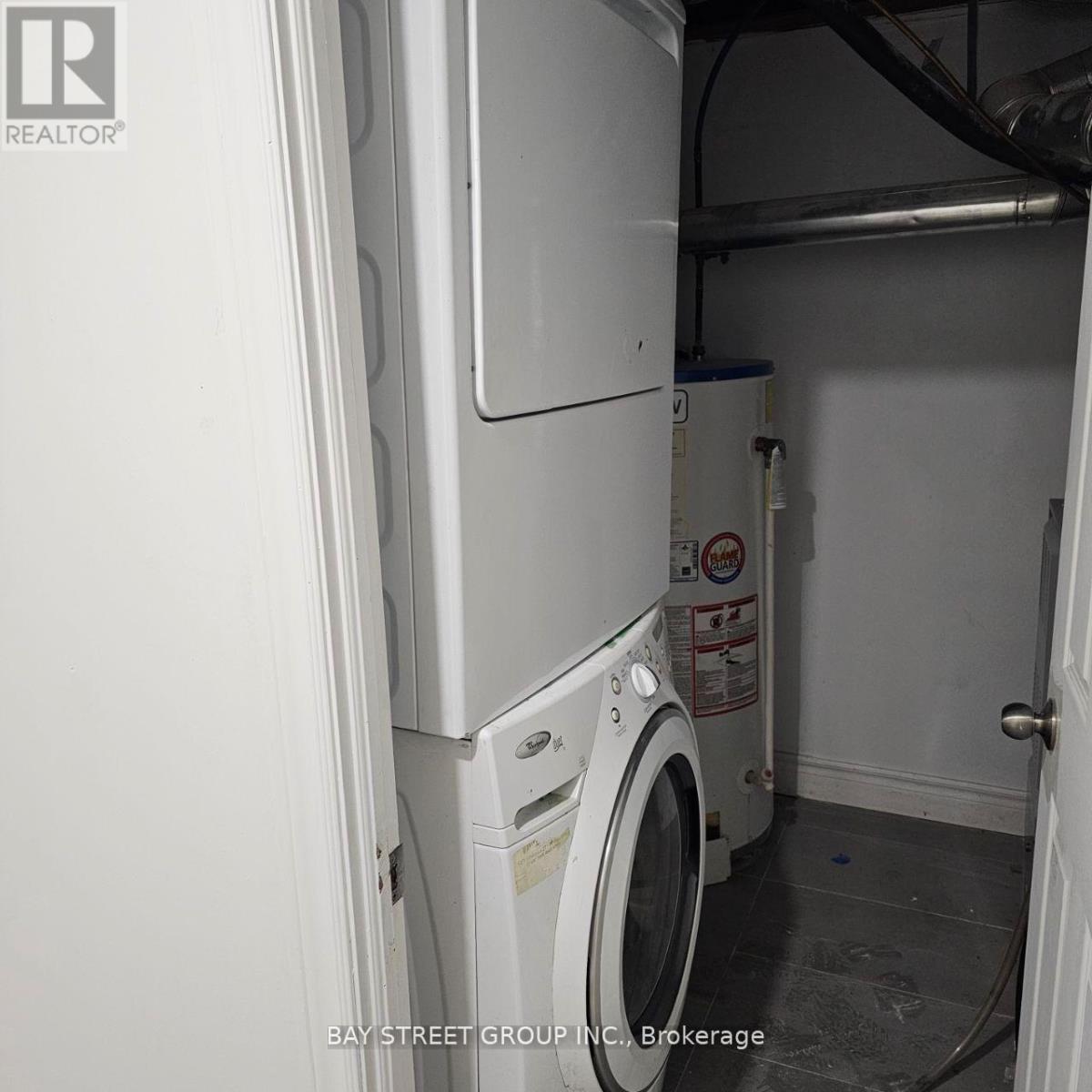 2 - 63 Yorkland Street, Richmond Hill, Ontario  L4C 9Z4 - Photo 4 - N13096506