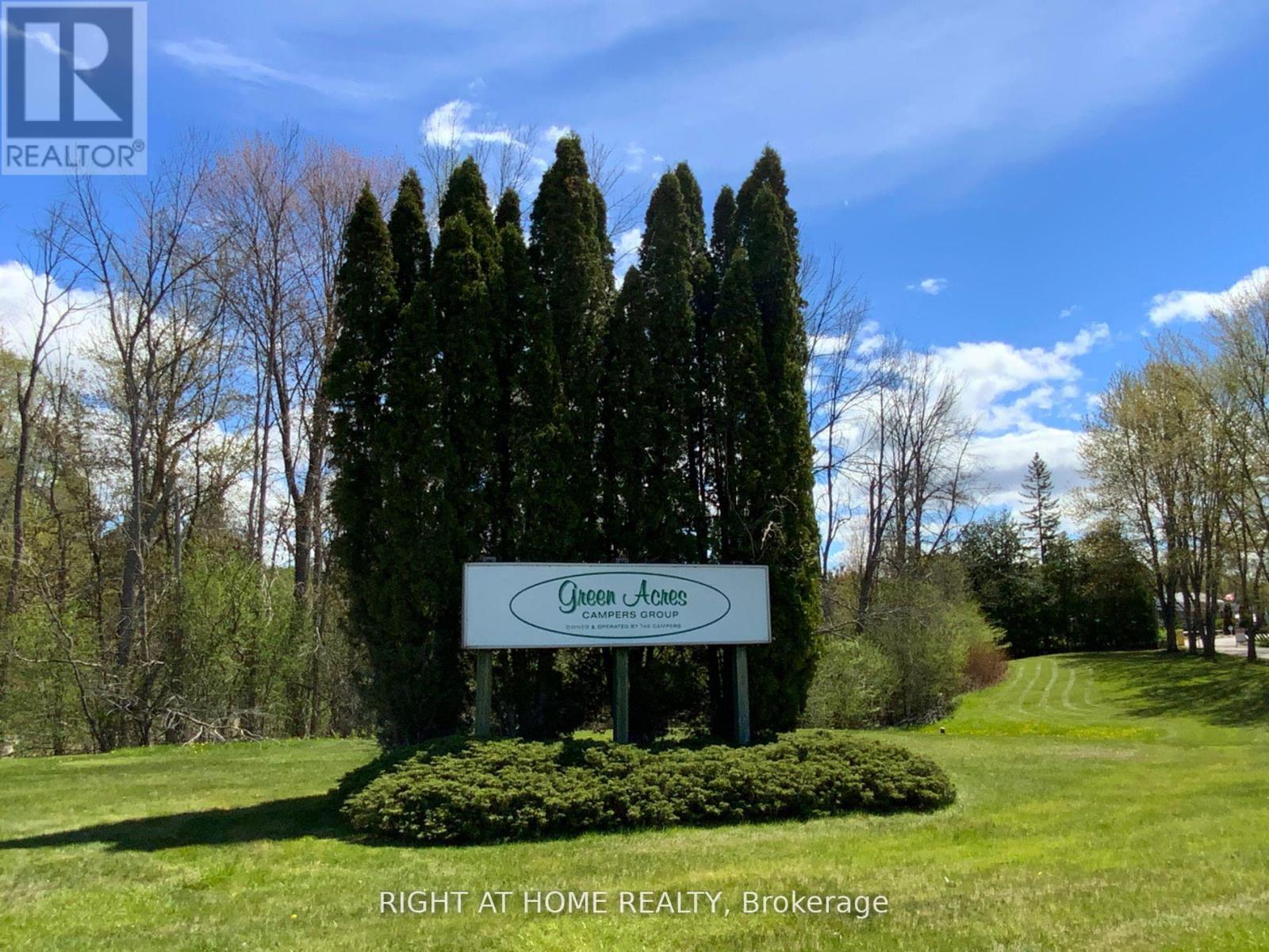 3 WOODY WAY BOULEVARD E, Georgina, Ontario