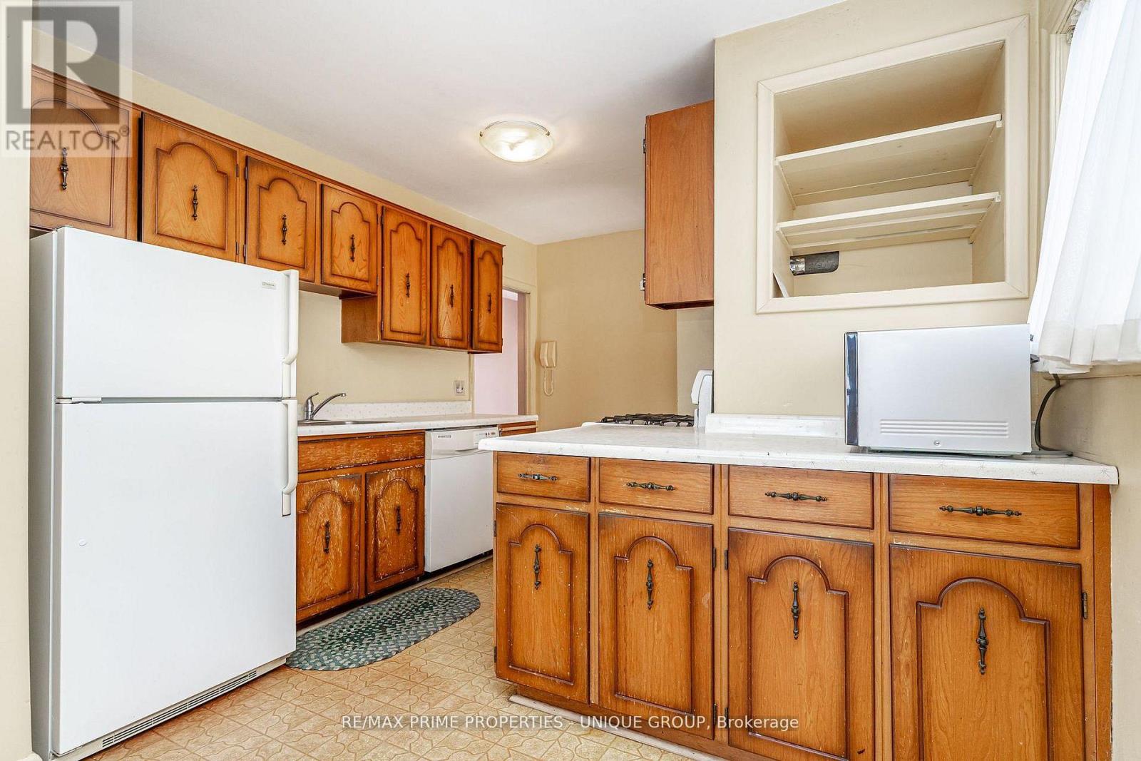 425 Centre Street E, Richmond Hill, Ontario  L4C 1B8 - Photo 6 - N13096646