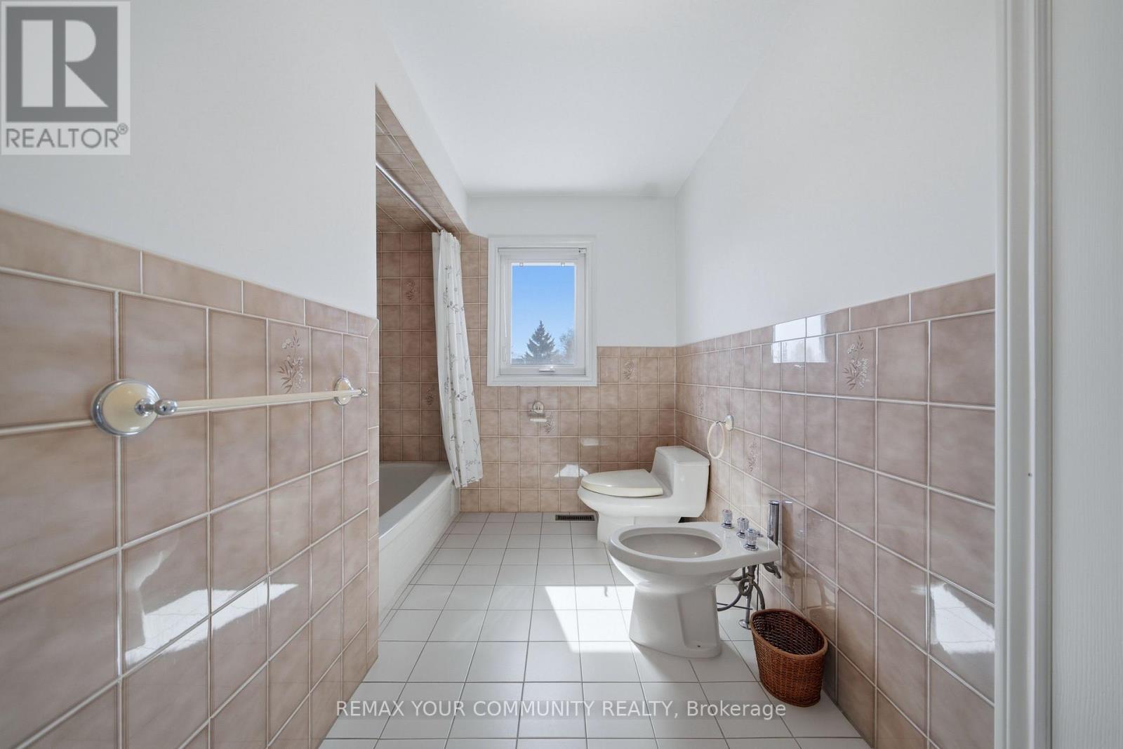 36 Railway Street, Vaughan, Ontario  L6A 1P7 - Photo 32 - N13096666