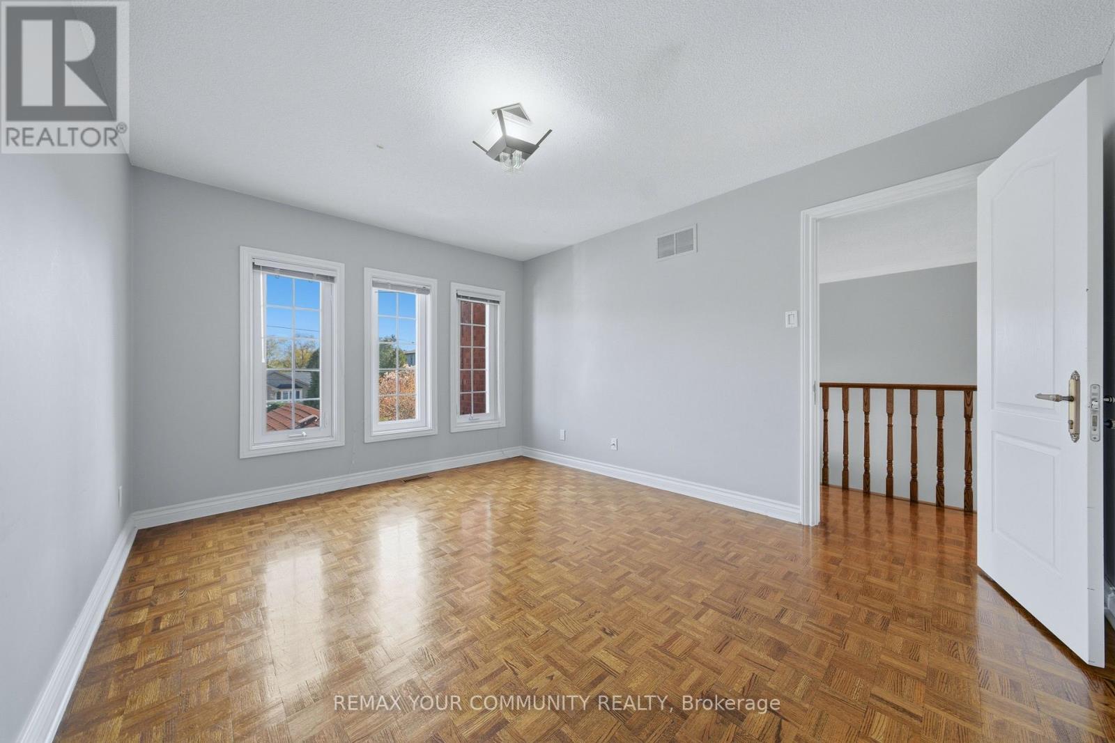 36 Railway Street, Vaughan, Ontario  L6A 1P7 - Photo 33 - N13096666