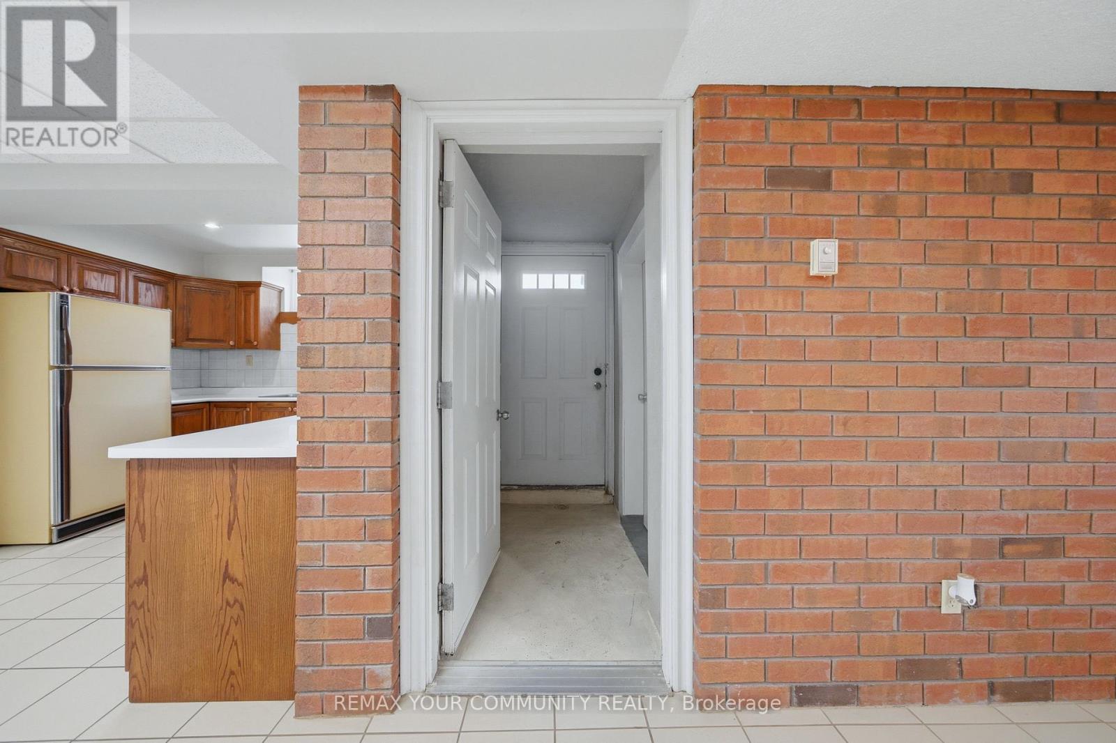 36 Railway Street, Vaughan, Ontario  L6A 1P7 - Photo 40 - N13096666