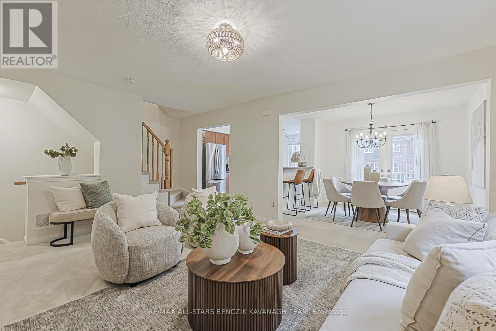 51 Muston Lane, Whitchurch-Stouffville, Ontario  L4A 0P9 - Photo 6 - N13096672