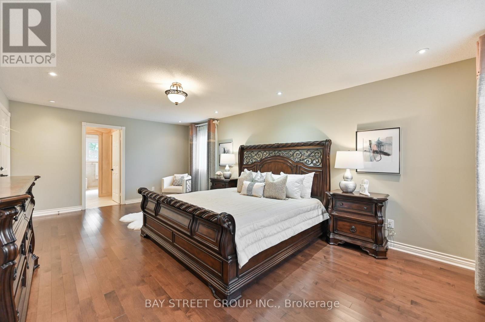 28 Delhi Crescent, Markham, Ontario  L3R 4J6 - Photo 16 - N13096708