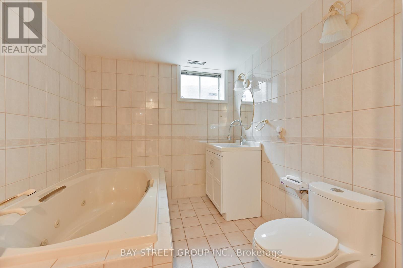 28 Delhi Crescent, Markham, Ontario  L3R 4J6 - Photo 24 - N13096708