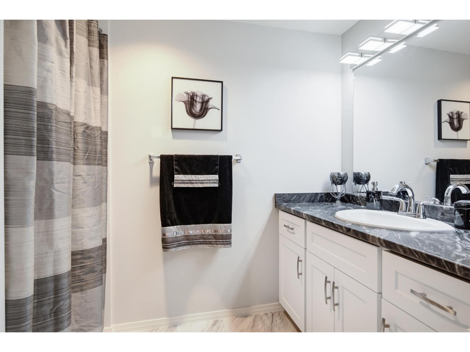 302 5375 205 Street, Langley, British Columbia  V3A 7V7 - Photo 25 - R3120026