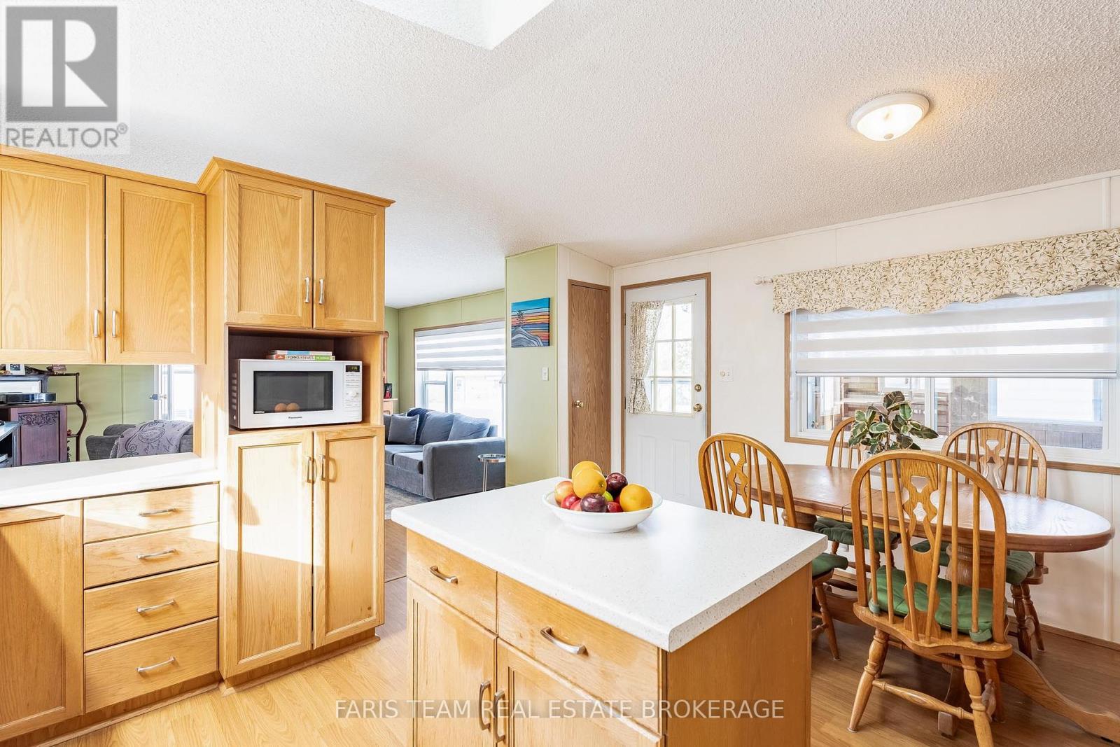 1407 Fox Road, Severn, Ontario  L3V 0V4 - Photo 11 - S13096358