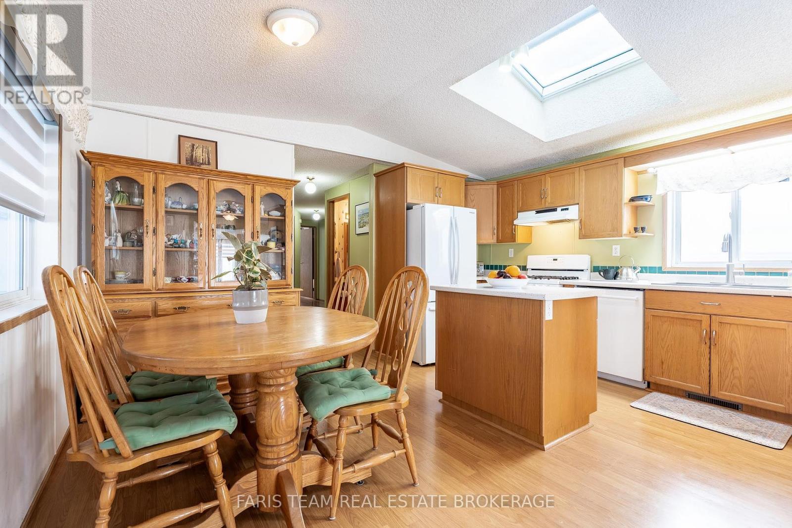 1407 Fox Road, Severn, Ontario  L3V 0V4 - Photo 13 - S13096358
