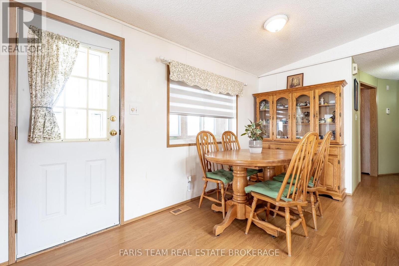 1407 Fox Road, Severn, Ontario  L3V 0V4 - Photo 6 - S13096358