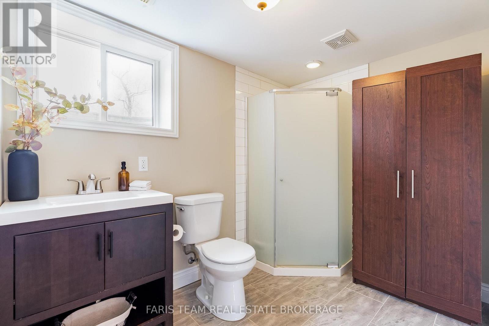 201 Christopher Street, Clearview (Stayner), Ontario  L0M 1S0 - Photo 35 - S13096604