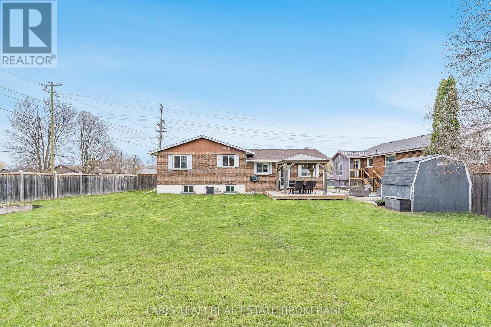 201 Christopher Street, Clearview (Stayner), Ontario  L0M 1S0 - Photo 43 - S13096604