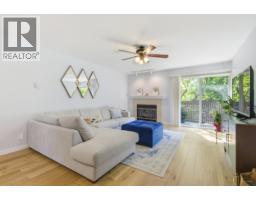 836 ROCHE POINT DRIVE, North Vancouver, British Columbia