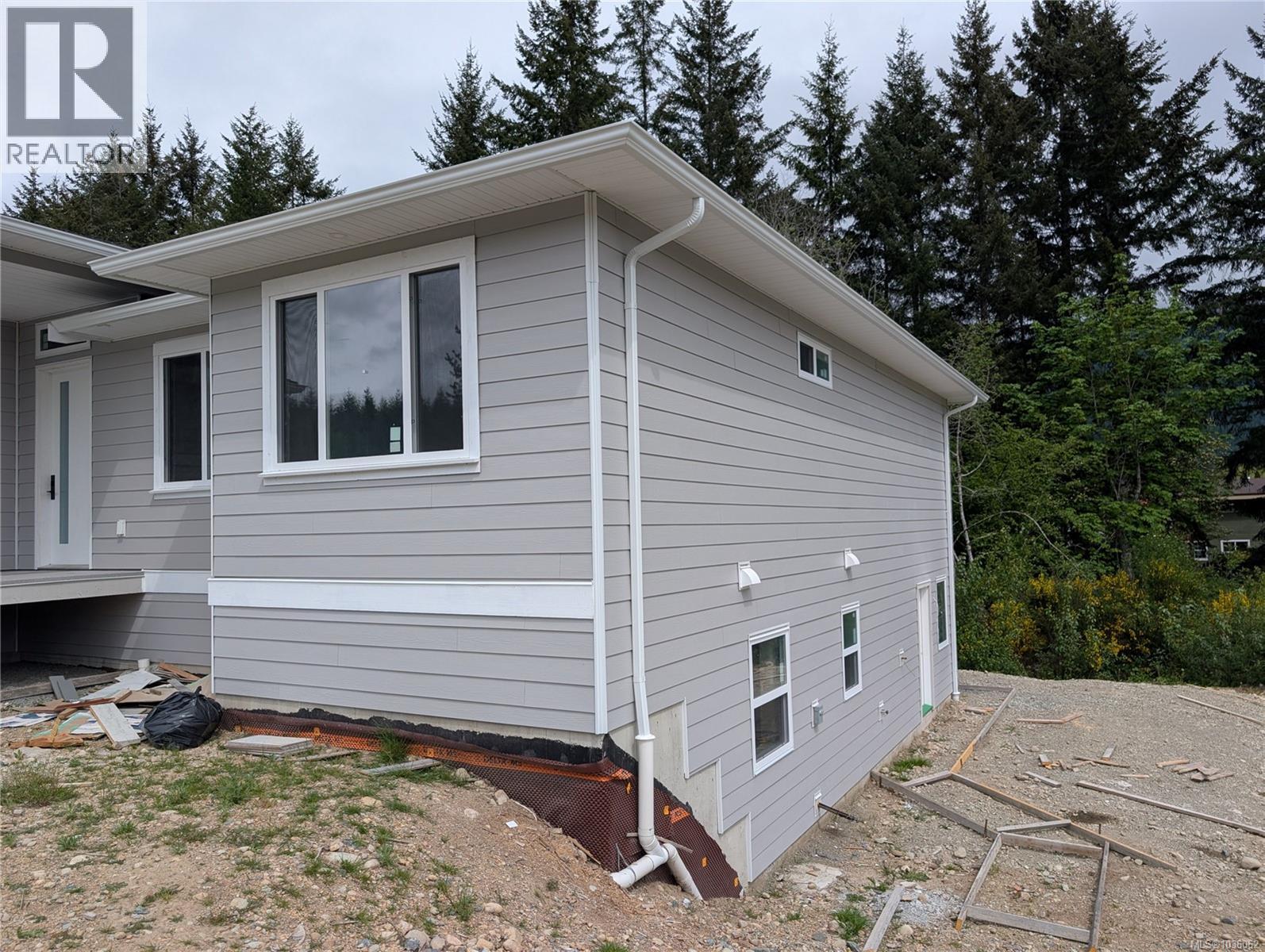 149 Edgewood Dr, Lake Cowichan, British Columbia  V0R 2G0 - Photo 5 - 1036062
