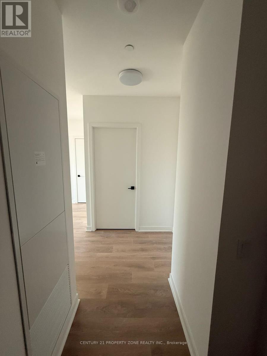 2206 - 1185 Dupont Street, Toronto, Ontario  M6H 2A4 - Photo 4 - W13096408